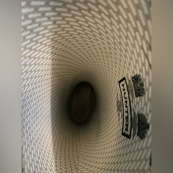 Hunter Tall Rain Boots w/removable knit liner - Black Size 6 - Picture 9 of 12